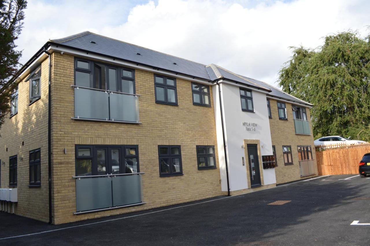 The 'Pinky' - Beautiful 1 Bed Apartment In Hatfield - Free Parking - Near Uni & Business Park - Big Savings On Long Stays المظهر الخارجي الصورة