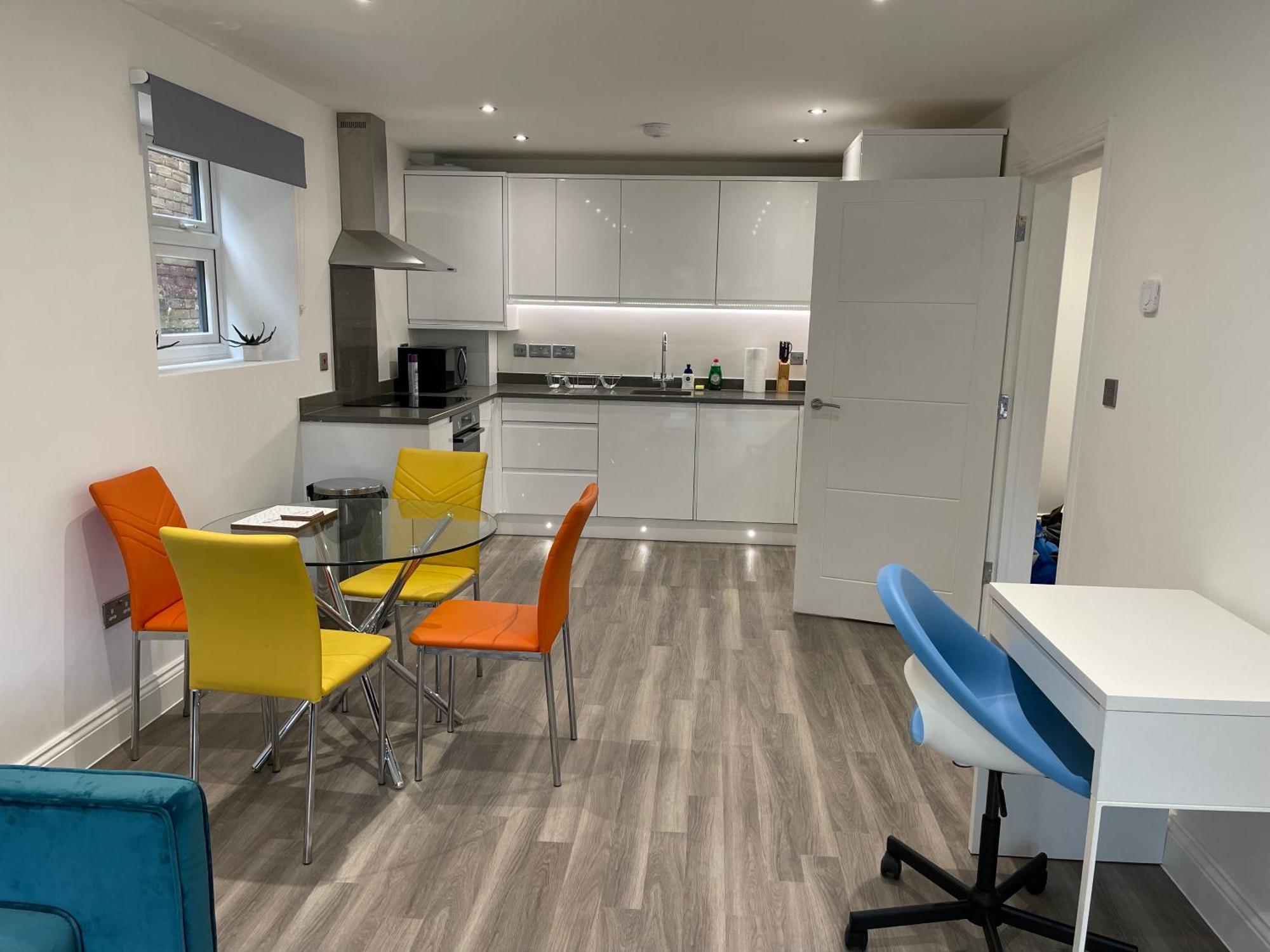 The 'Pinky' - Beautiful 1 Bed Apartment In Hatfield - Free Parking - Near Uni & Business Park - Big Savings On Long Stays المظهر الخارجي الصورة